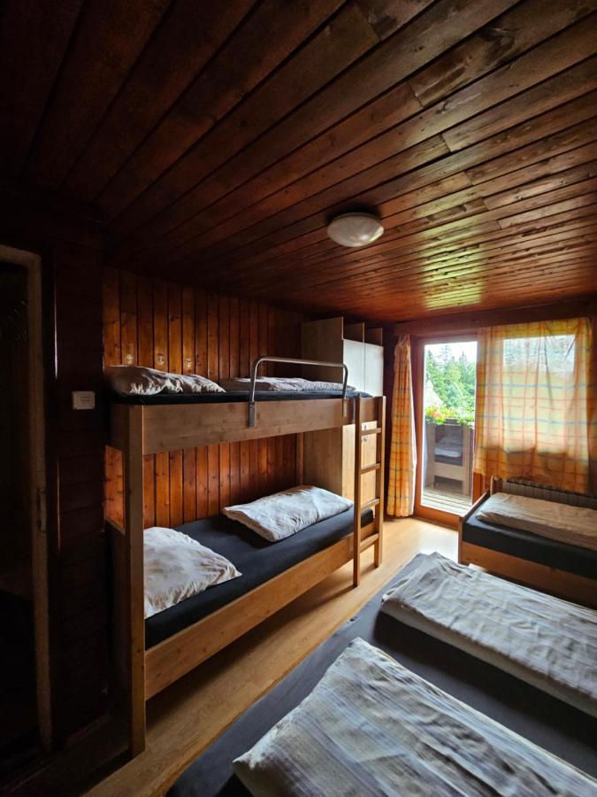 Ruska Koca Hotel Hočko Pohorje Exterior foto